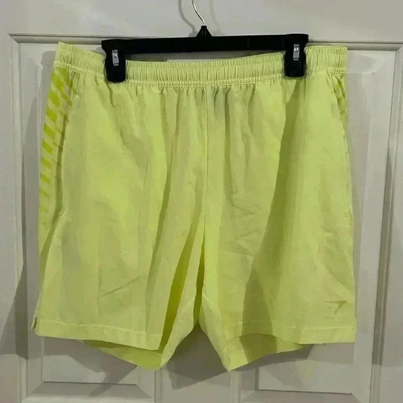 Gymshark Other - Gymshark Men’s XL Sport Stripe 6” Active Shorts